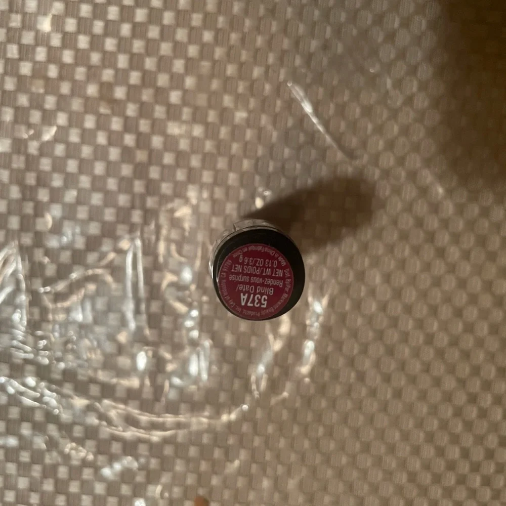 NWT Wet n Wild Silk Finish Lipstick, Blind Date [537A] 0.13 oz - Picture 3 of 3